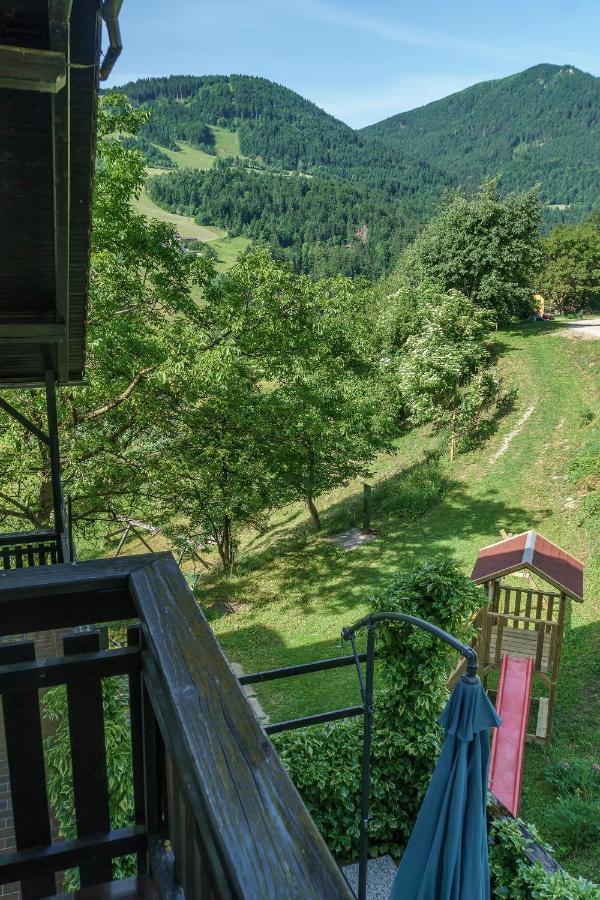Apartments Zakrasnik Škofja Loka Eksteriør bilde