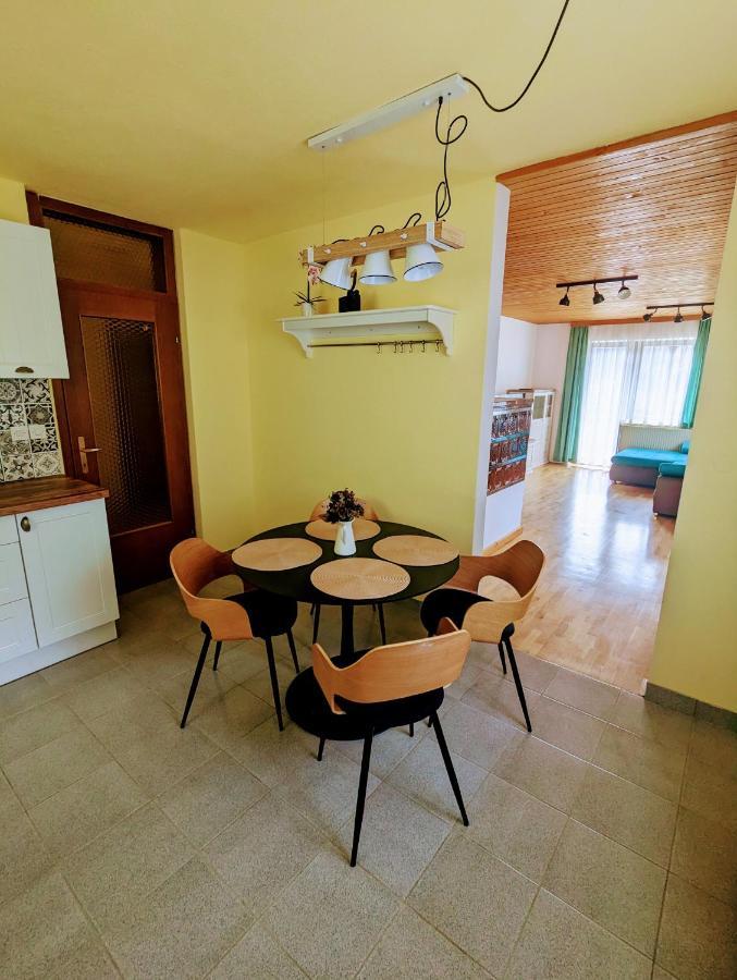Apartments Zakrasnik Škofja Loka Eksteriør bilde